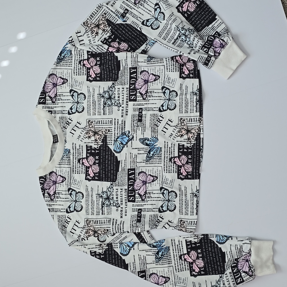 Women's Sweater.